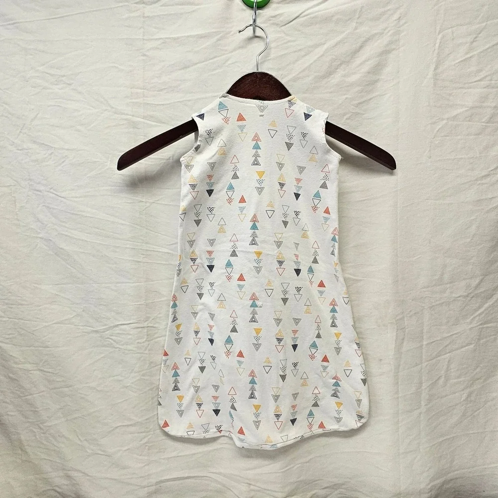 HALO SleepSack Swaddle Kids Small White Triangle Geometric‎ Wearable Blanket